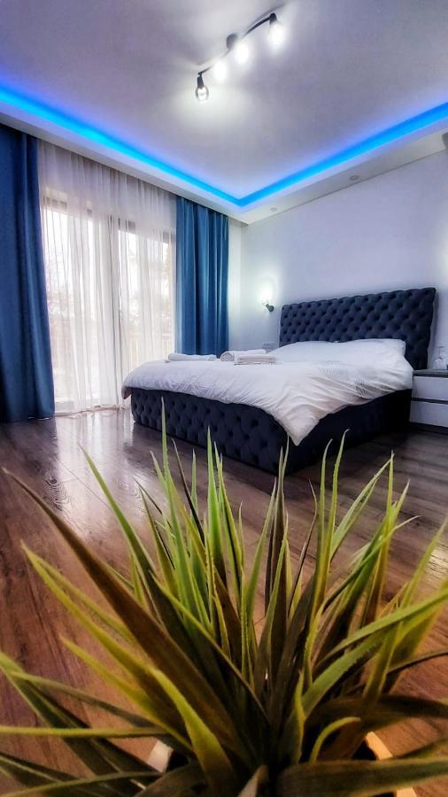 Stars Lux Apartment *